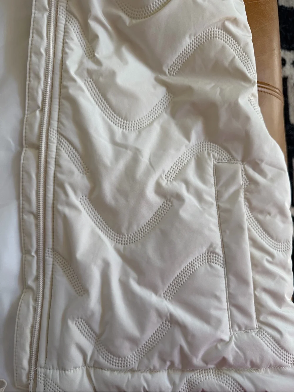 Old Navy Cream Quilted Hooded Vest